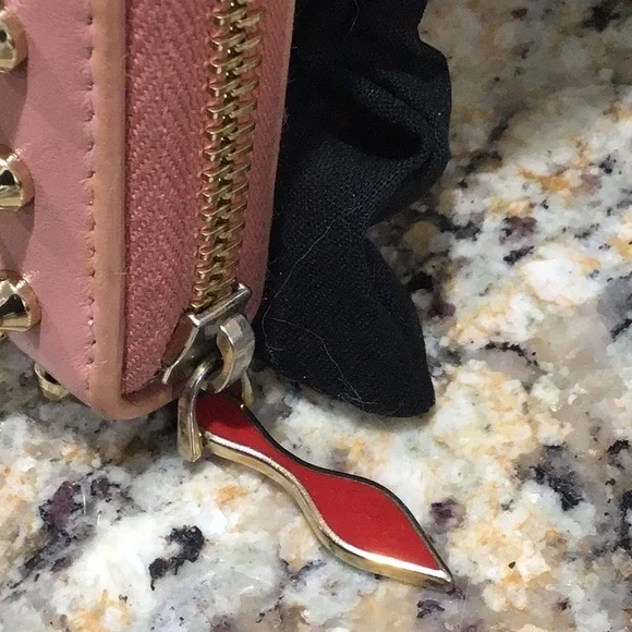 Christian Louboutin Pink and Gold Wallet - Picture 2 of 9